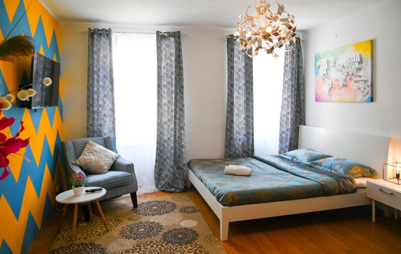Backpacker Apartment Bahnhof Виена Екстериор снимка